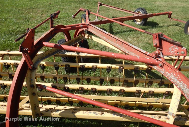 image for item MU9722 (2) New Holland hay rakes