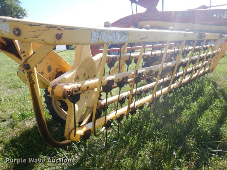 image for item MU9722 (2) New Holland hay rakes