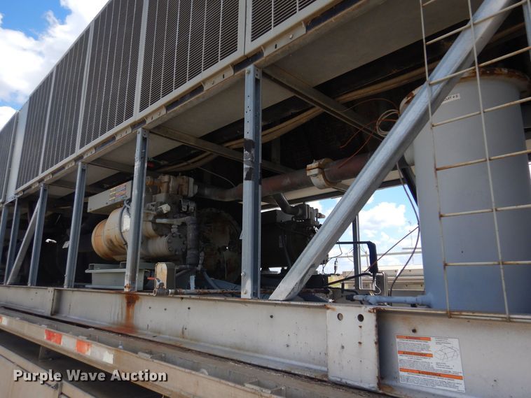 image for item DB7859 1997 Wabash National  flatbed trailer with chiller