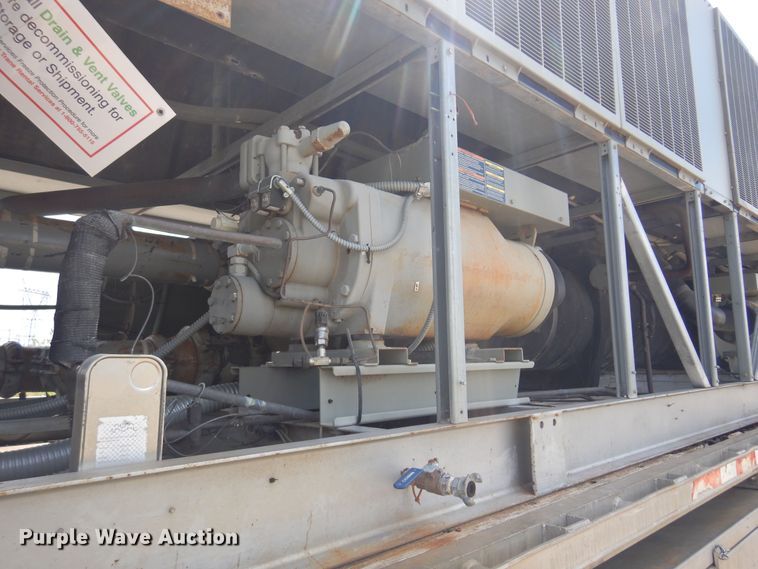 image for item DB7859 1997 Wabash National  flatbed trailer with chiller