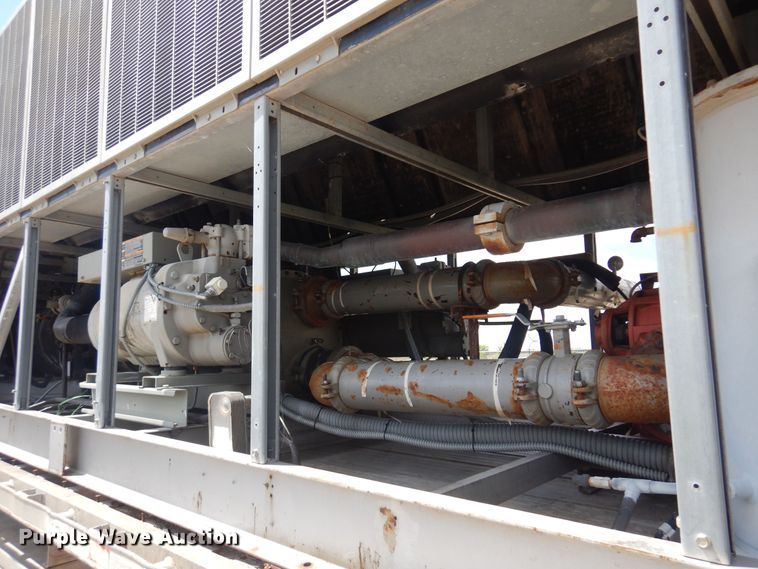 image for item DB7859 1997 Wabash National  flatbed trailer with chiller