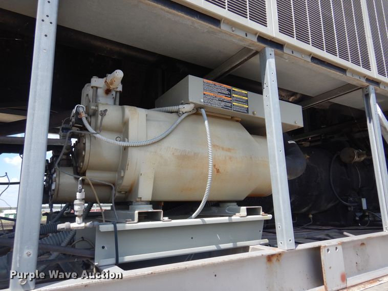 image for item DB7859 1997 Wabash National  flatbed trailer with chiller