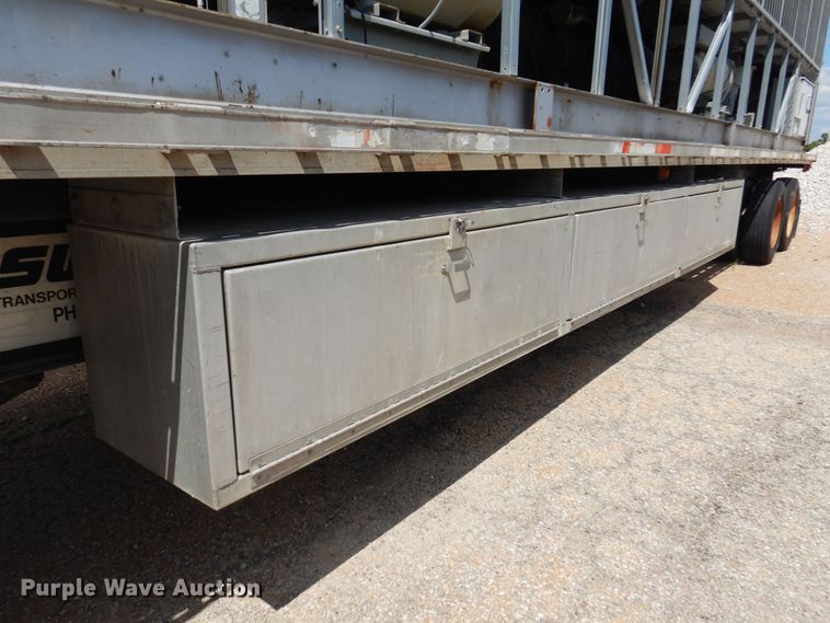 image for item DB7859 1997 Wabash National  flatbed trailer with chiller