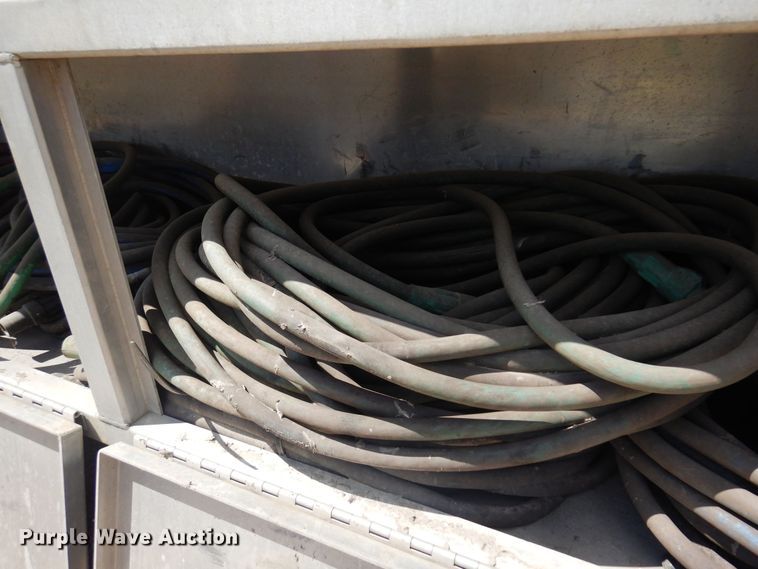 image for item DB7859 1997 Wabash National  flatbed trailer with chiller