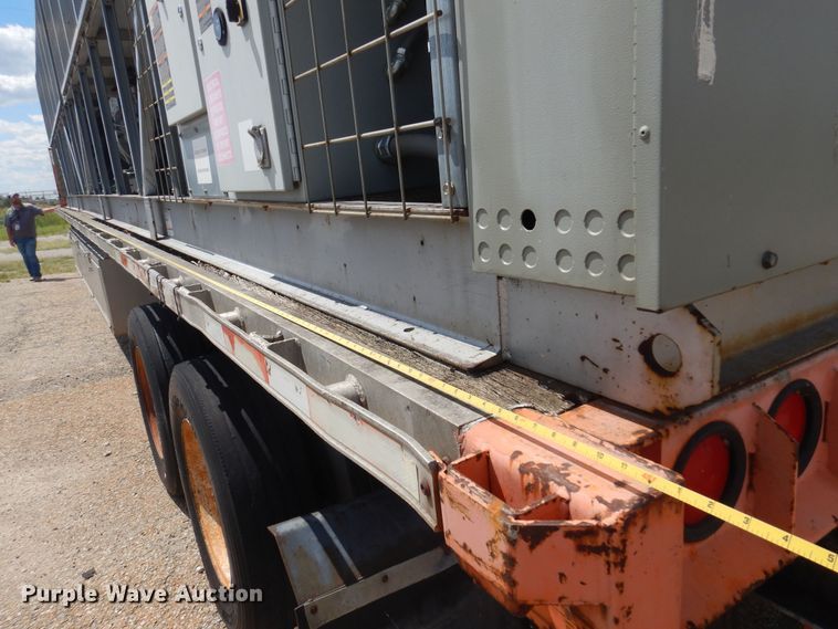 image for item DB7859 1997 Wabash National  flatbed trailer with chiller