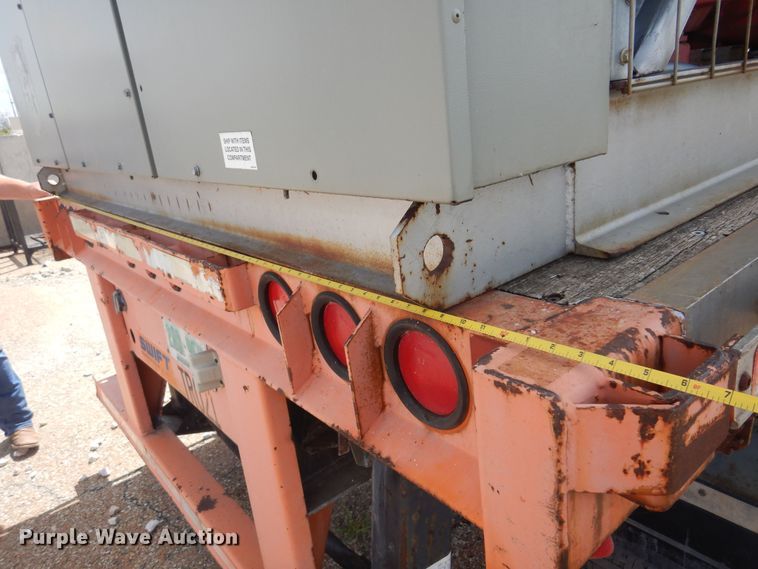 image for item DB7859 1997 Wabash National  flatbed trailer with chiller