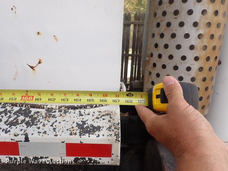 image for item DF8354 1995 International 8200  dump truck