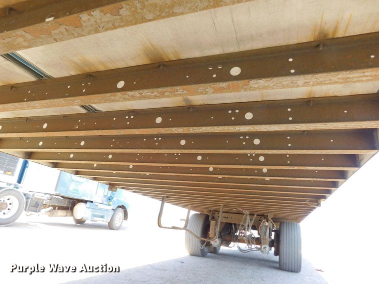 image for item DJ7715 2009 Utility 3000R  refrigerated van trailer