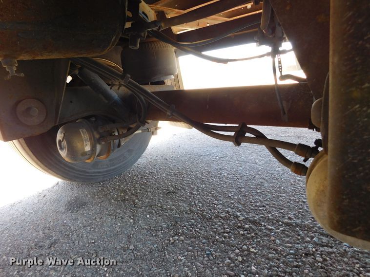 image for item DJ7715 2009 Utility 3000R  refrigerated van trailer