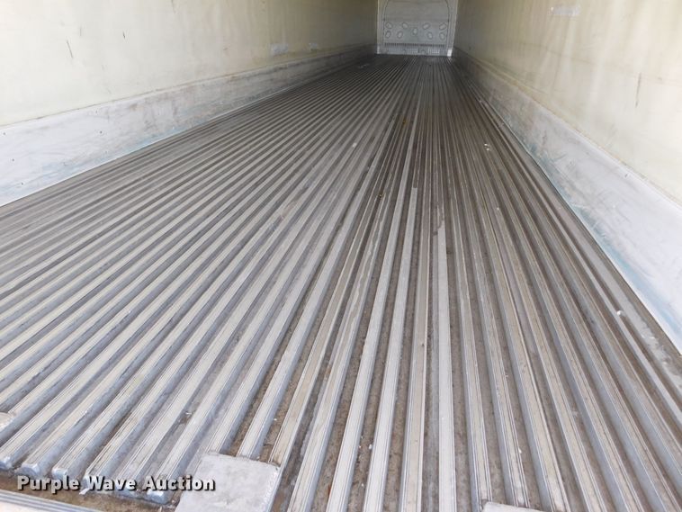 image for item DJ7715 2009 Utility 3000R  refrigerated van trailer