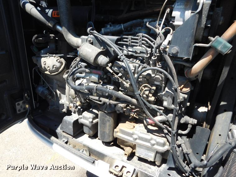 image for item DJ7715 2009 Utility 3000R  refrigerated van trailer