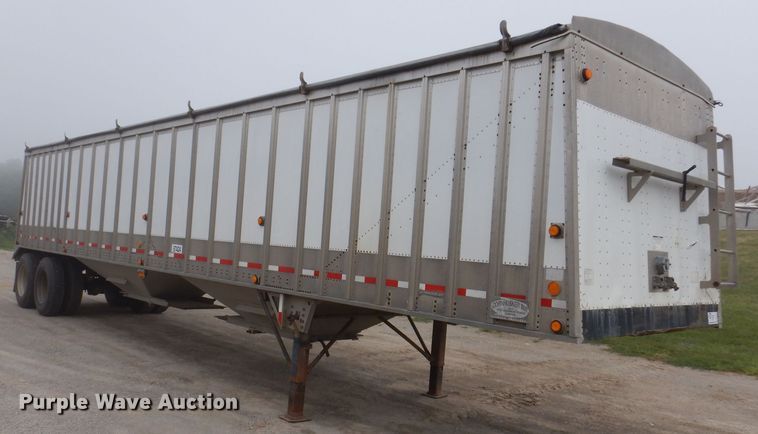 image for item DK2024 1998 Cornhusker 800  grain trailer
