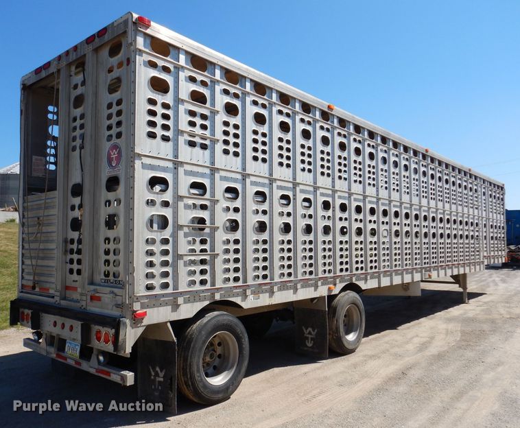 image for item DK2025 2006 Wilson PSADL-400P  livestock trailer