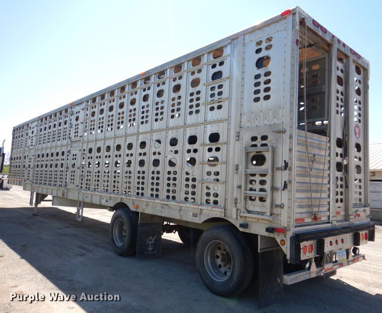 image for item DK2025 2006 Wilson PSADL-400P  livestock trailer
