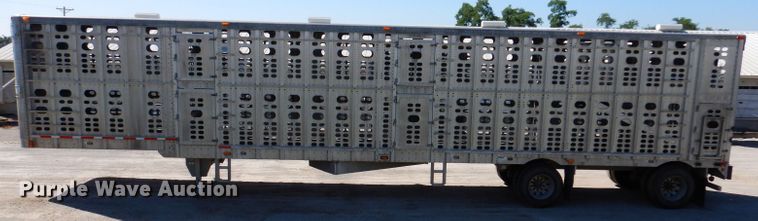 image for item DK2025 2006 Wilson PSADL-400P  livestock trailer