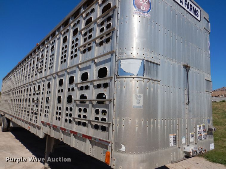 image for item DK2025 2006 Wilson PSADL-400P  livestock trailer