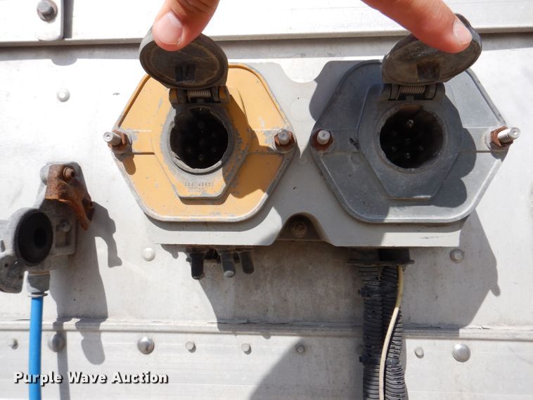 image for item DK2026 2004 M.H. EBY TransPork  livestock trailer