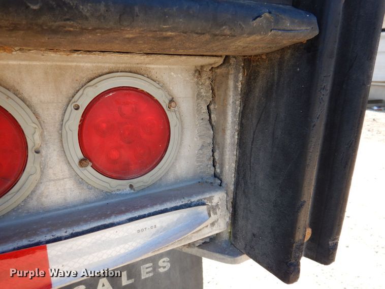 image for item DK2026 2004 M.H. EBY TransPork  livestock trailer