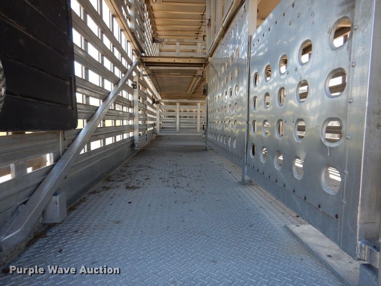 image for item DK2026 2004 M.H. EBY TransPork  livestock trailer