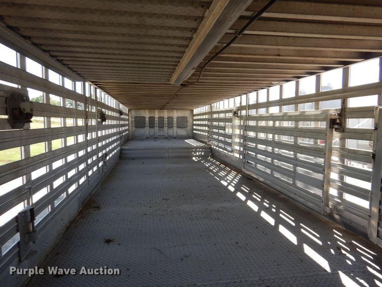 image for item DK2026 2004 M.H. EBY TransPork  livestock trailer