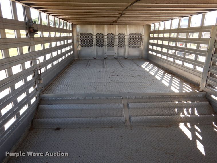 image for item DK2026 2004 M.H. EBY TransPork  livestock trailer