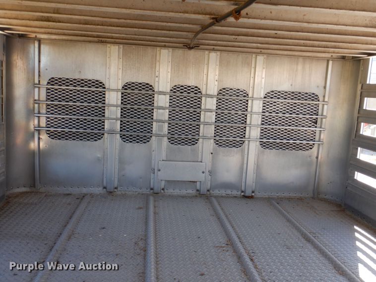 image for item DK2026 2004 M.H. EBY TransPork  livestock trailer