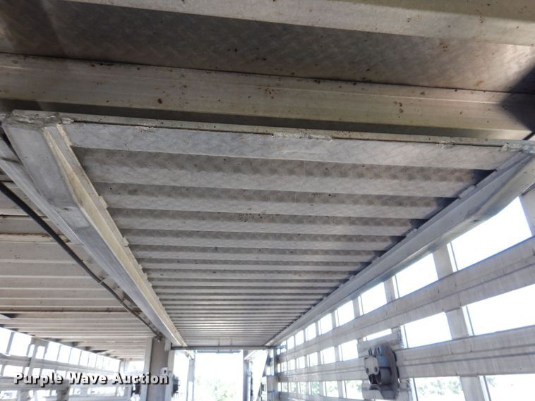 image for item DK2026 2004 M.H. EBY TransPork  livestock trailer