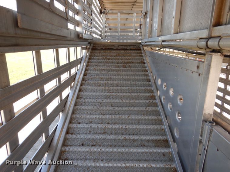 image for item DK2026 2004 M.H. EBY TransPork  livestock trailer