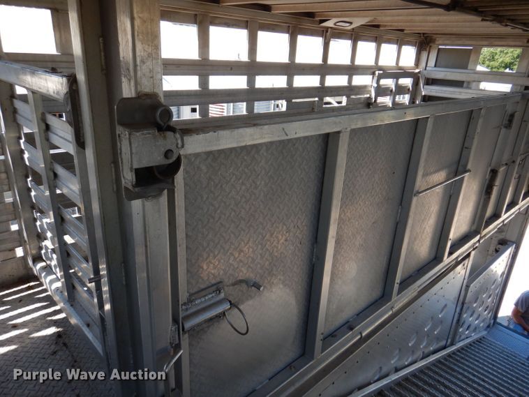 image for item DK2026 2004 M.H. EBY TransPork  livestock trailer