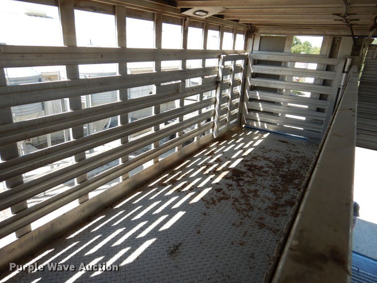 image for item DK2026 2004 M.H. EBY TransPork  livestock trailer