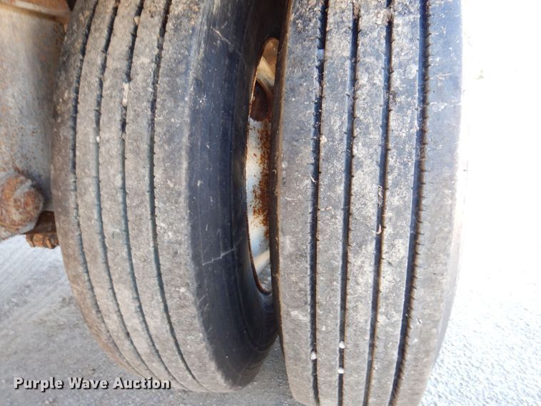 image for item DK2026 2004 M.H. EBY TransPork  livestock trailer