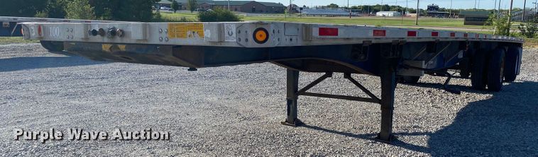 image for item DK6391 2002 Utility Trailers FLBD  flatbed trailer
