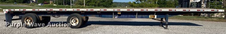image for item DK6391 2002 Utility Trailers FLBD  flatbed trailer
