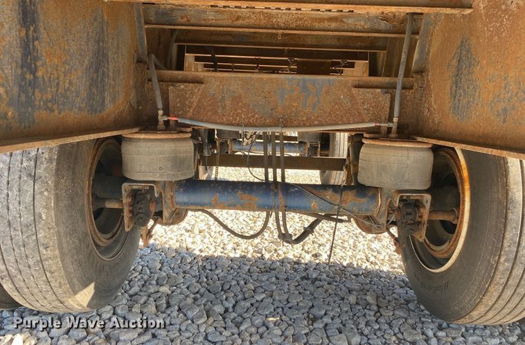 image for item DK6391 2002 Utility Trailers FLBD  flatbed trailer