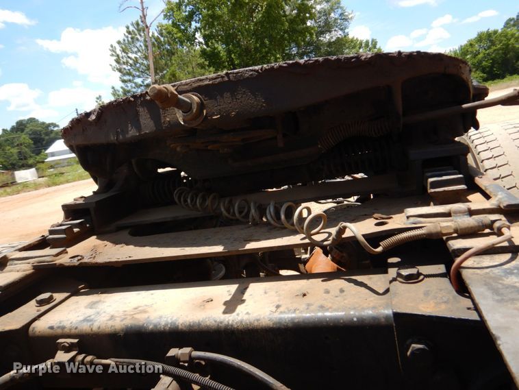 image for item DK6995 2003 Peterbilt 379  semi truck