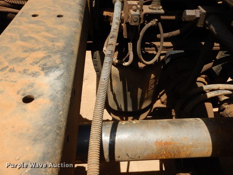 image for item DK6995 2003 Peterbilt 379  semi truck