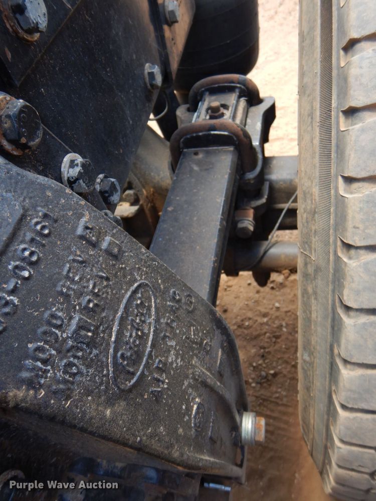 image for item DK6995 2003 Peterbilt 379  semi truck