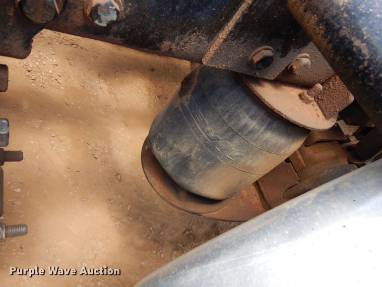 image for item DK6995 2003 Peterbilt 379  semi truck