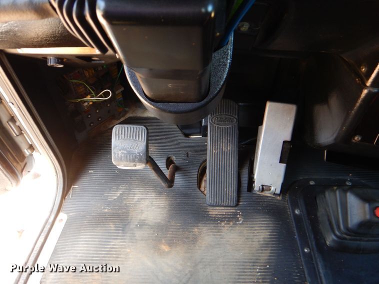 image for item DK6995 2003 Peterbilt 379  semi truck