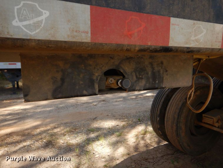 image for item DK6997 2017 Armor Lite SHD32  end dump trailer