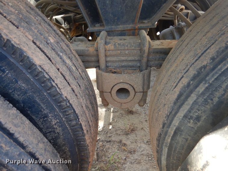 image for item DK6997 2017 Armor Lite SHD32  end dump trailer