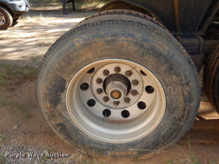 image for item DK6997 2017 Armor Lite SHD32  end dump trailer