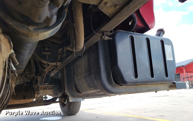 image for item DM8011 2004 Chevrolet C7500  Crew Cab flatbed truck