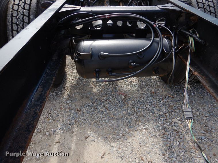 image for item DO1507 2007 Hino 308  truck cab and chassis