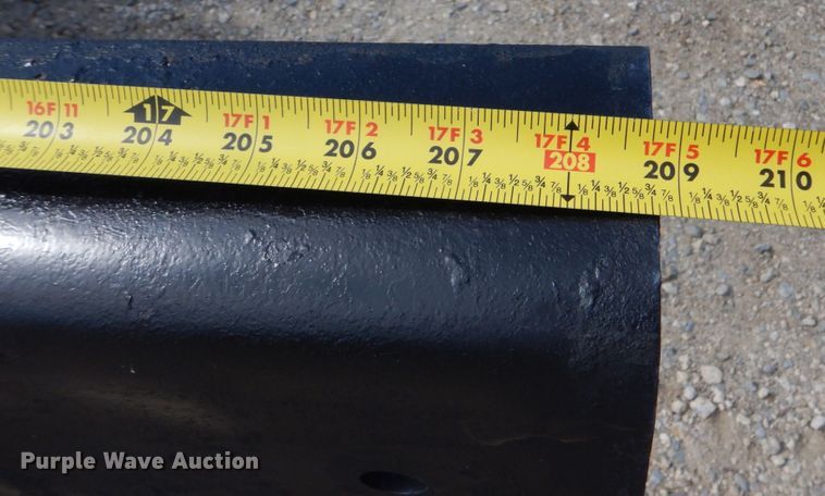 image for item DO1507 2007 Hino 308  truck cab and chassis