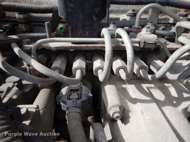 image for item DO1507 2007 Hino 308  truck cab and chassis