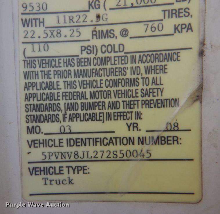 image for item DO1507 2007 Hino 308  truck cab and chassis