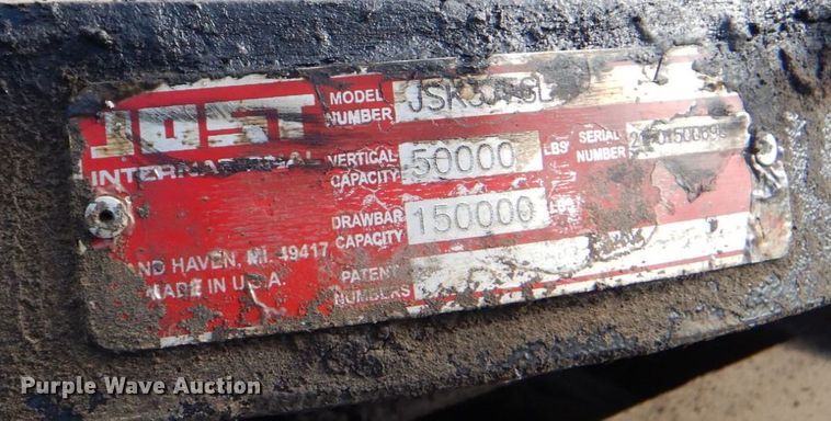 image for item DO1509 2000 Volvo VNM  semi truck