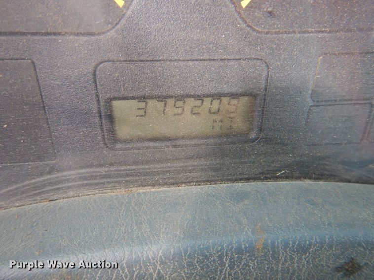 image for item DP4820 2003 International 4300  dump flatbed truck