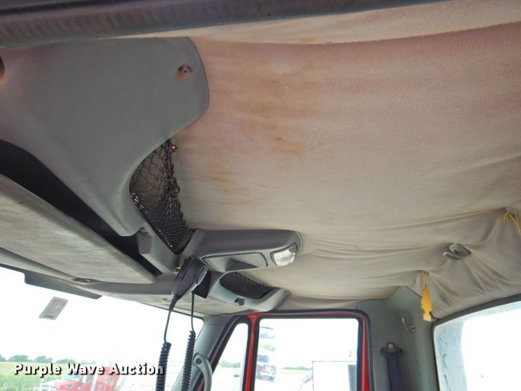 image for item DP4820 2003 International 4300  dump flatbed truck